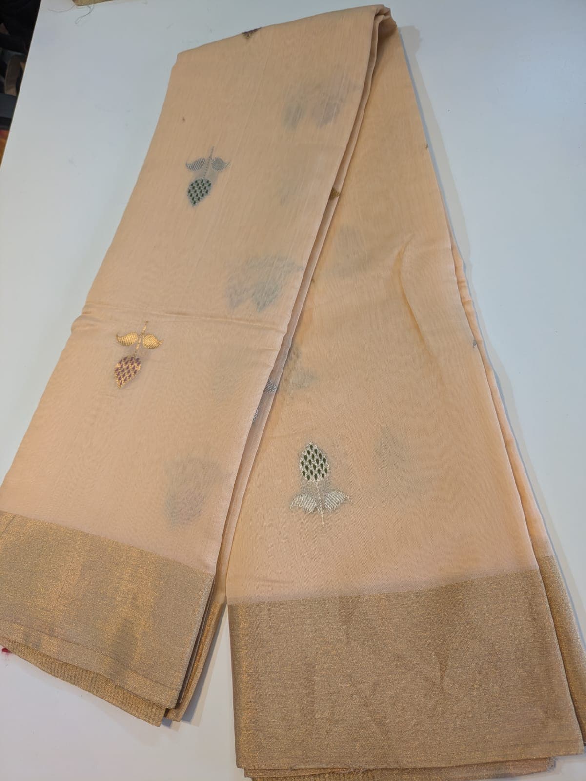 Peach Handloom Silk Cotton Saree with Zari Buttas 2