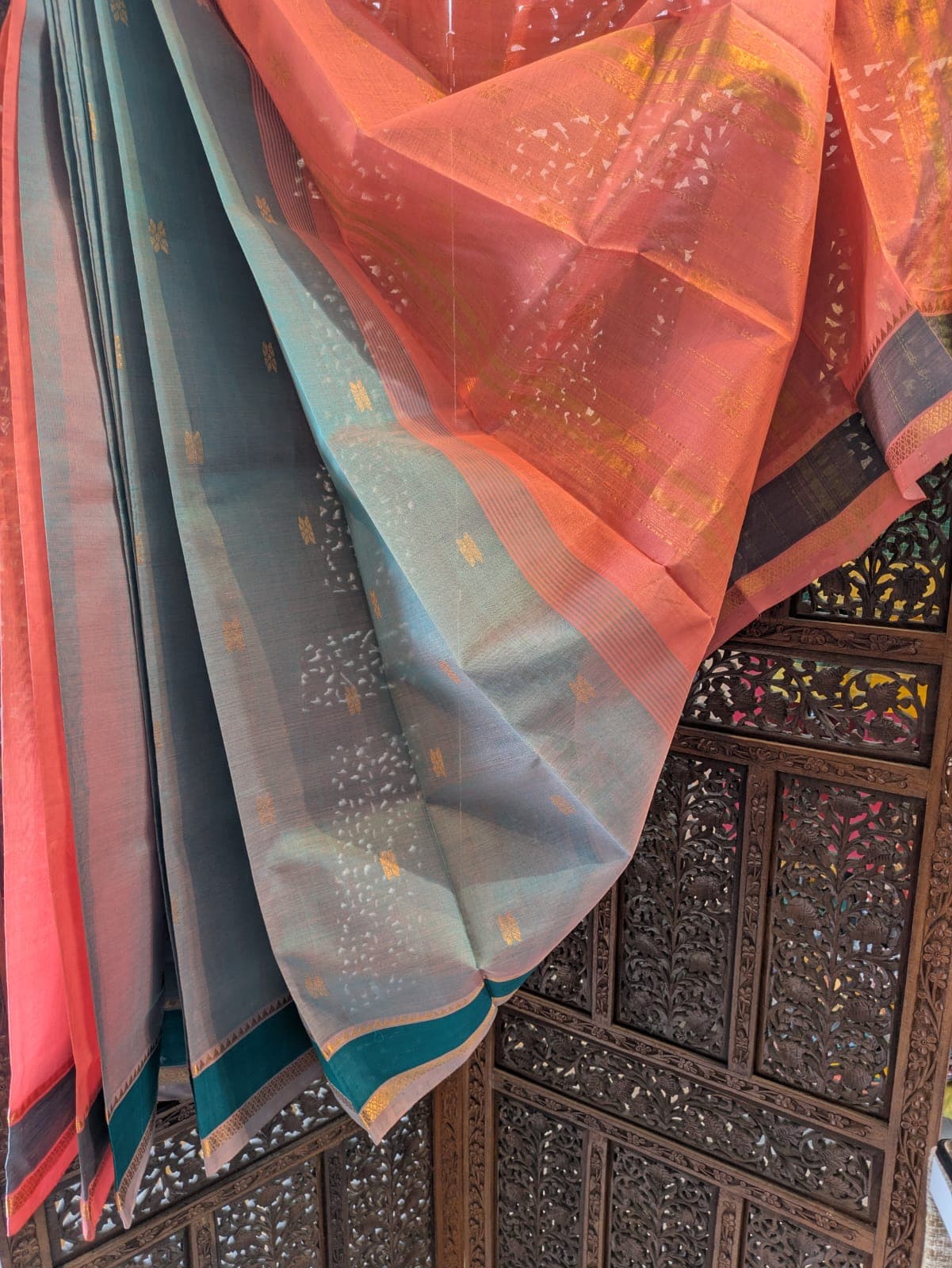 Peturu Silk Cotton Saree – Coral & Teal Dual Tone Elegance 2