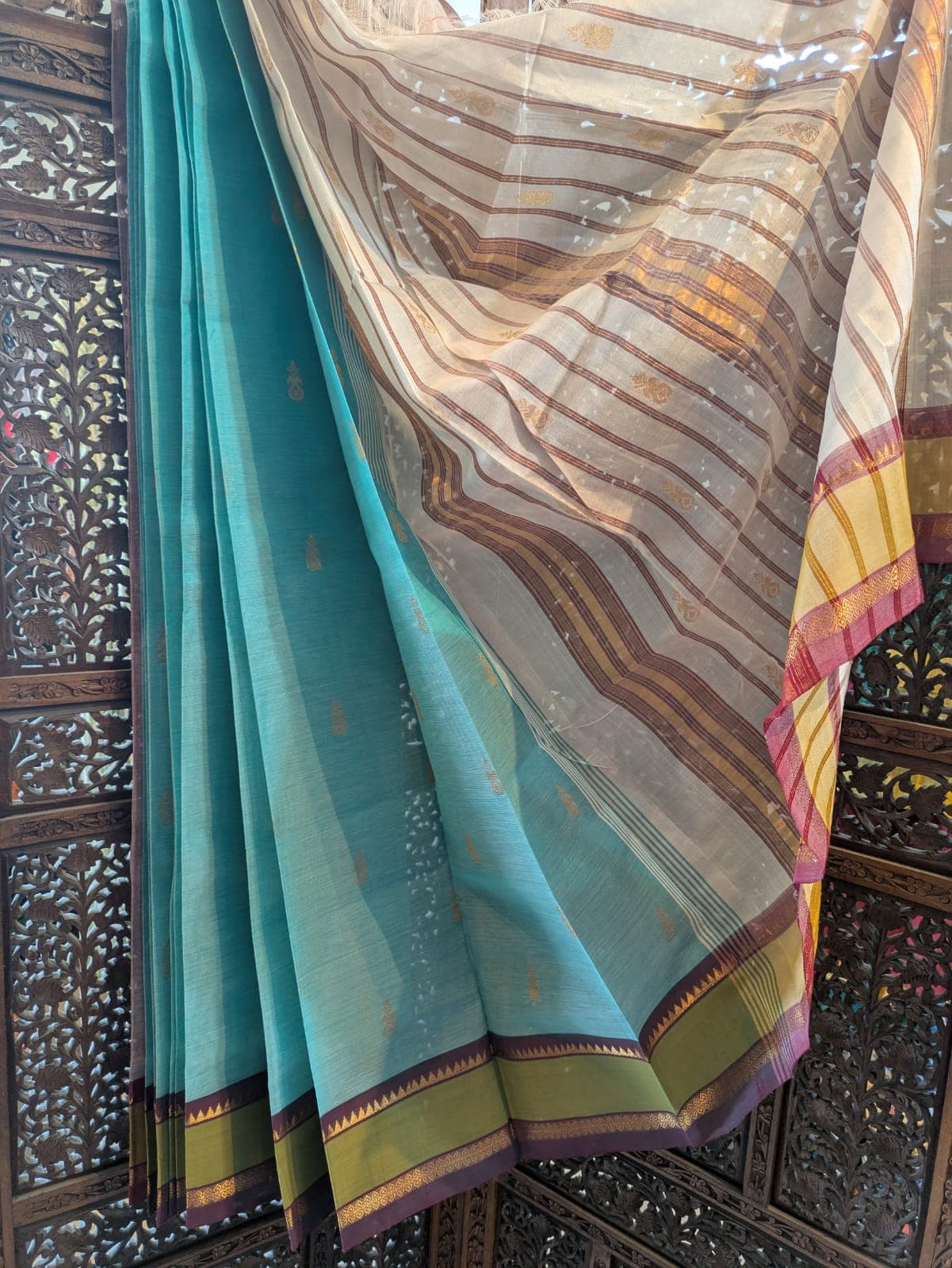 Peturu Silk Cotton Saree – Aqua Blue & Ivory Classic Contrast 2